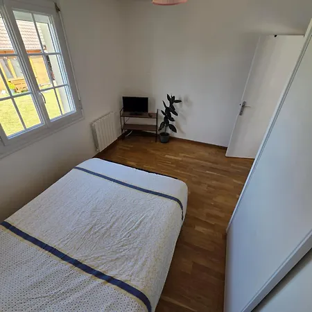 A 25 Min Du Circuit Des 24h . * La Bazoge